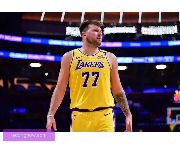 东契奇约翰逊荣膺月最佳文班连续三次摘最佳防守奖