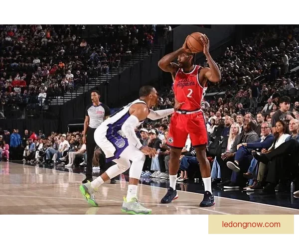 快船五连胜终结锁定附加赛 莱昂纳德关键战三分失准背锅