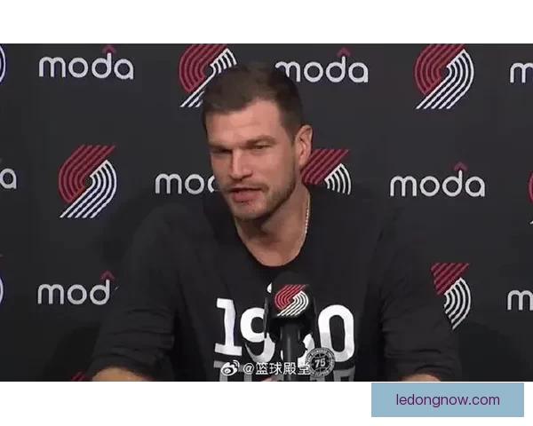 斯普利特着力提升杨瀚森三分出手能力助其外线投射全面进化持续优化表现